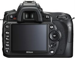 Nikon D90 Kit AF-S 18-105 DX VR - фото 3440